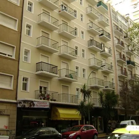 Rincon Billinghurst En Mdq, Departamento A 150 Ms Del Mar, 2 Dormitorios, Capacidad 7 Personas, Solo Familias, Con Balcon Y Patio, En Lamadrid 2238 Mar Del Plata Exterior photo