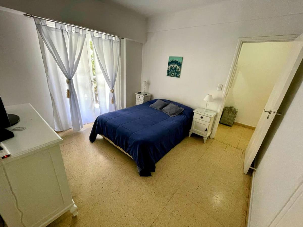 Rincon Billinghurst: Beachside Family With Balcony Apartment